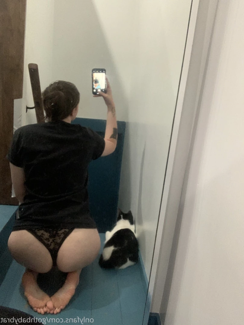 dahlia puppy [ gothbabybrat ] Onlyfans leaked photo 13623227 on Hotleaks.tv