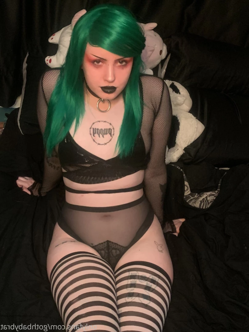 dahlia puppy [ gothbabybrat ] Onlyfans leaked photo 14294365 on Hotleaks.tv