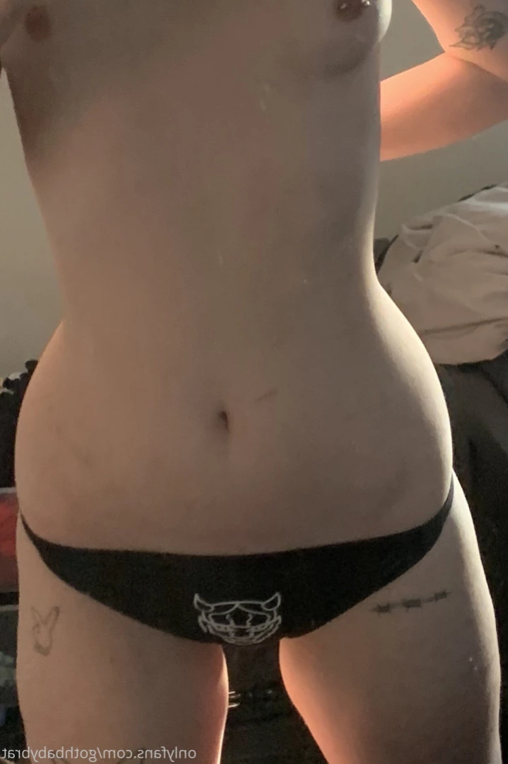 dahlia puppy [ gothbabybrat ] Onlyfans leaked photo 14784189 on Hotleaks.tv