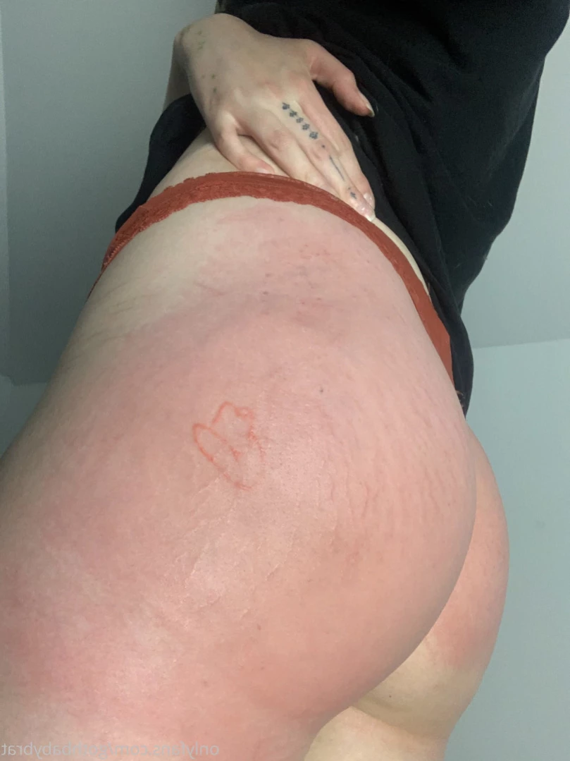 dahlia puppy [ gothbabybrat ] Onlyfans leaked photo 14970463 on Hotleaks.tv