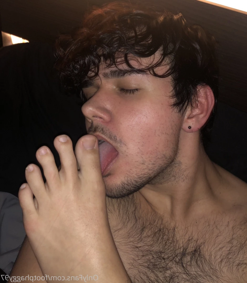 Goth Bully [ gothbully ] Onlyfans leaked photo 11526917 on Hotleaks.tv