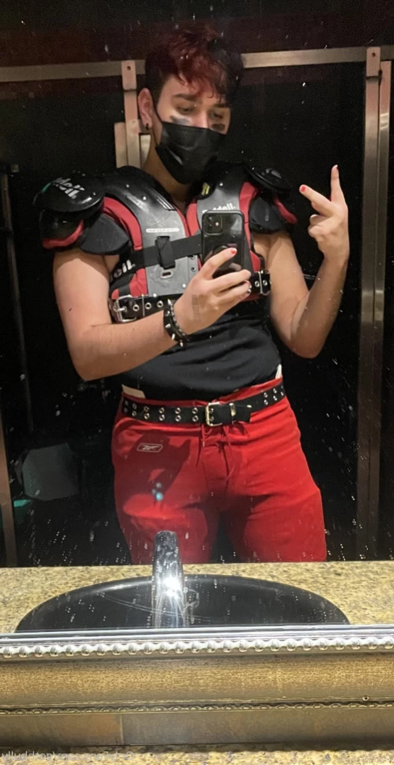 Goth Bully [ gothbully ] Onlyfans leaked photo 11526936 on Hotleaks.tv