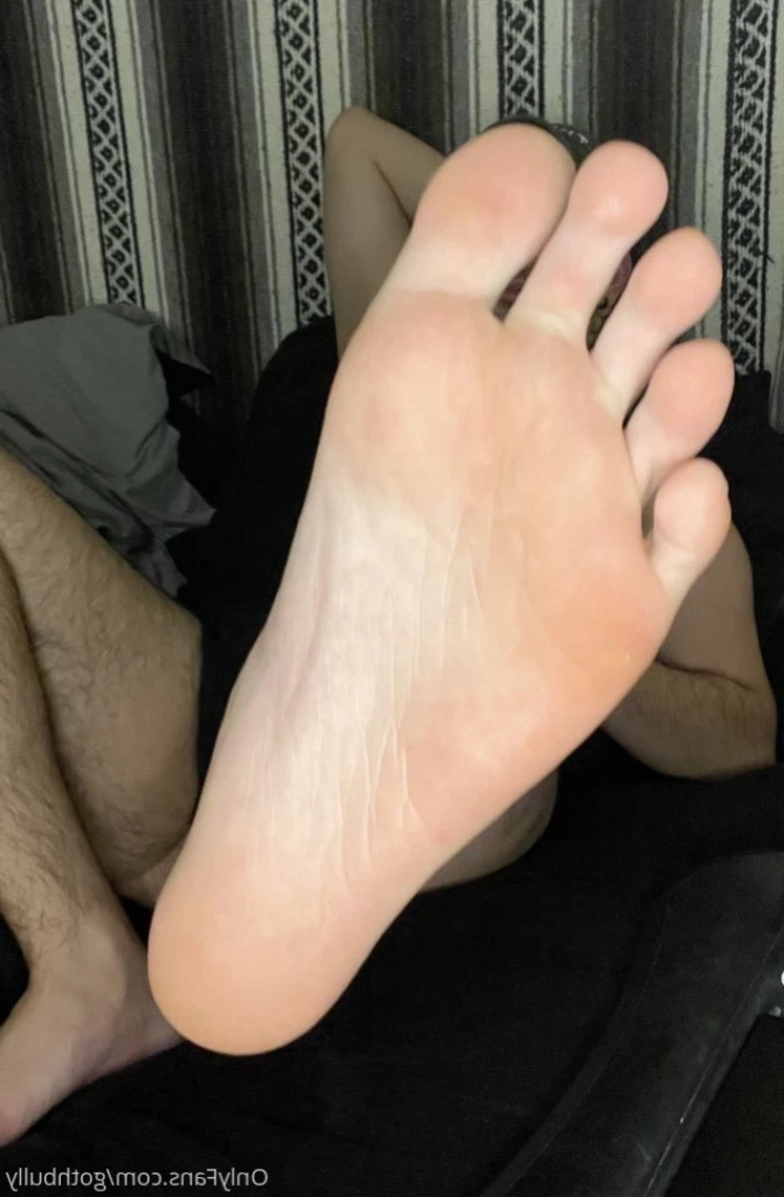 Goth Bully [ gothbully ] Onlyfans leaked photo 11527049 on Hotleaks.tv