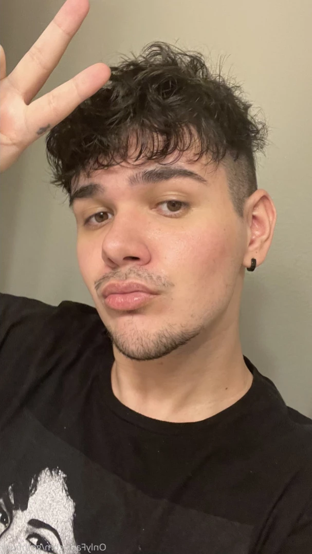 Goth Bully [ gothbully ] Onlyfans leaked photo 11527233 on Hotleaks.tv