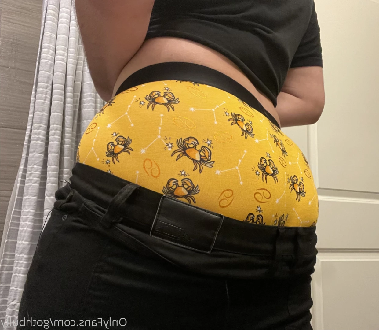 Goth Bully [ gothbully ] Onlyfans leaked photo 11527273 on Hotleaks.tv