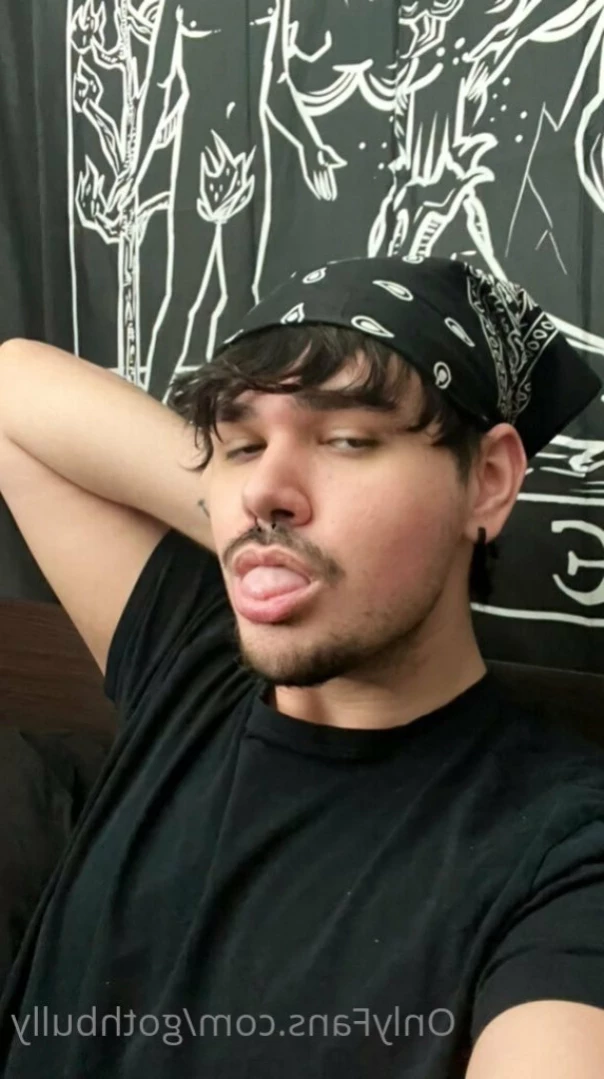 Goth Bully [ gothbully ] Onlyfans leaked photo 11527339 on Hotleaks.tv