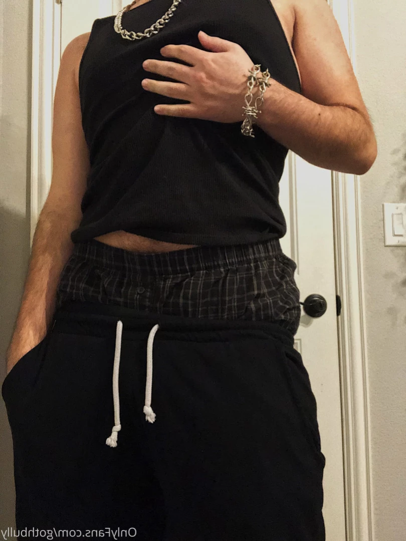 Goth Bully [ gothbully ] Onlyfans leaked photo 11527392 on Hotleaks.tv