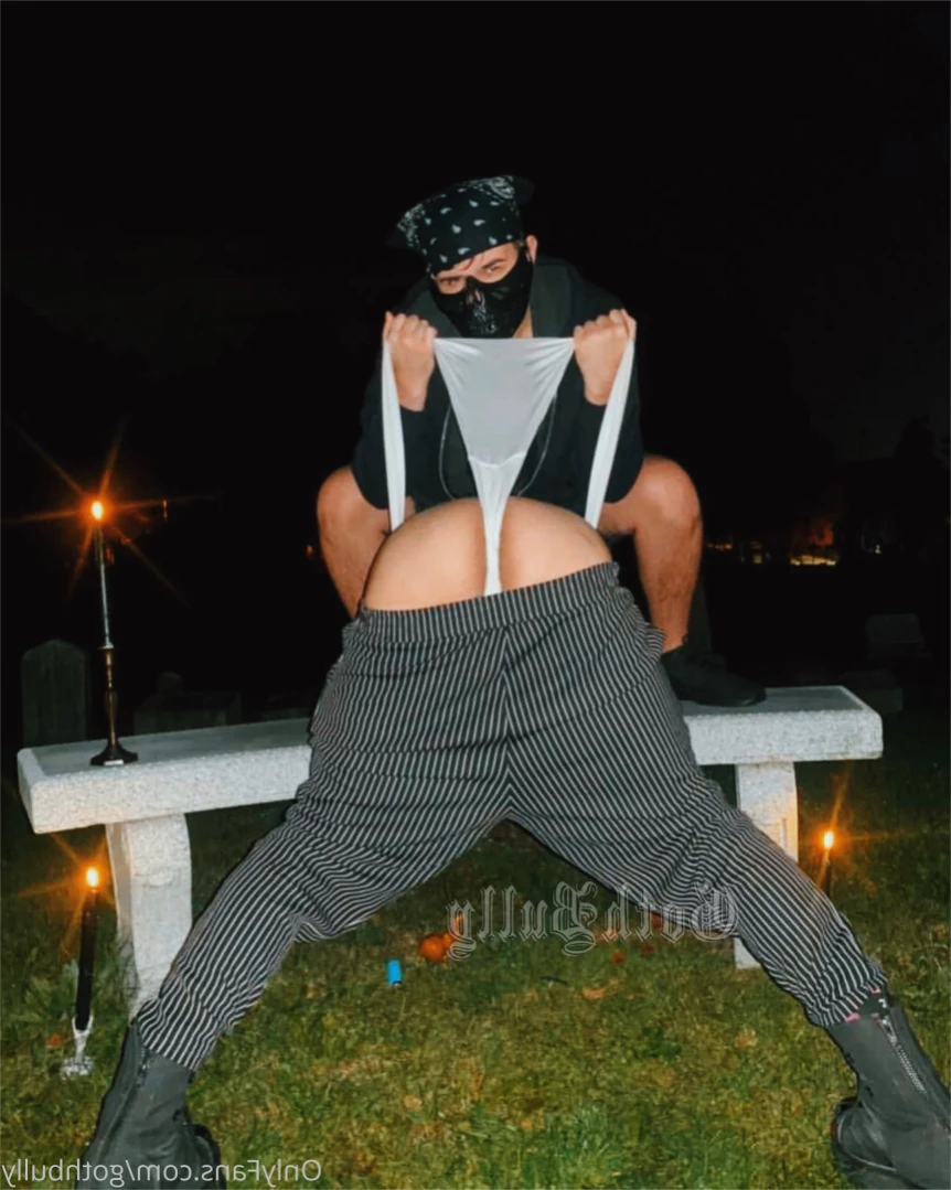 Goth Bully [ gothbully ] Onlyfans leaked photo 11527423 on Hotleaks.tv