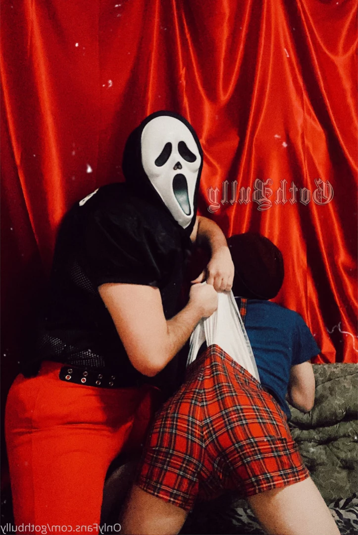 Goth Bully [ gothbully ] Onlyfans leaked photo 11527476 on Hotleaks.tv