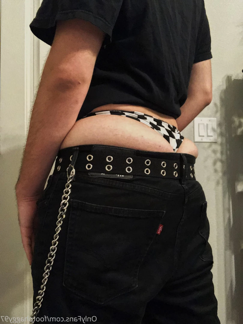 Goth Bully [ gothbully ] Onlyfans leaked photo 11587701 on Hotleaks.tv