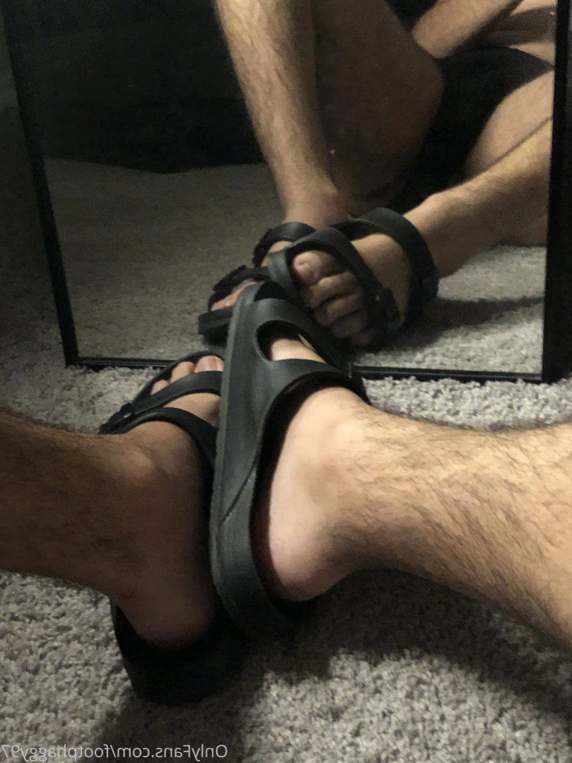 Goth Bully [ gothbully ] Onlyfans leaked photo 12299566 on Hotleaks.tv