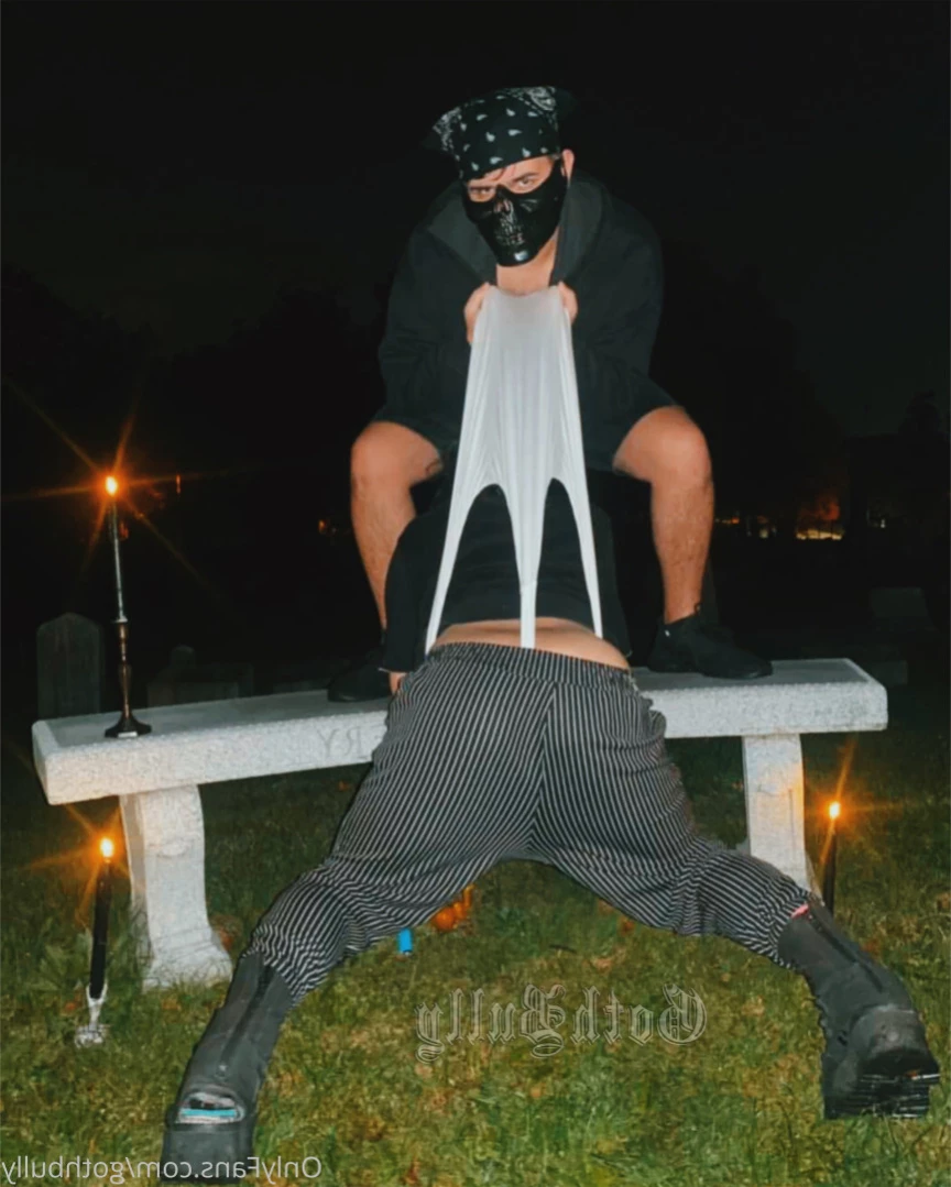 Goth Bully [ gothbully ] Onlyfans leaked photo 13623106 on Hotleaks.tv