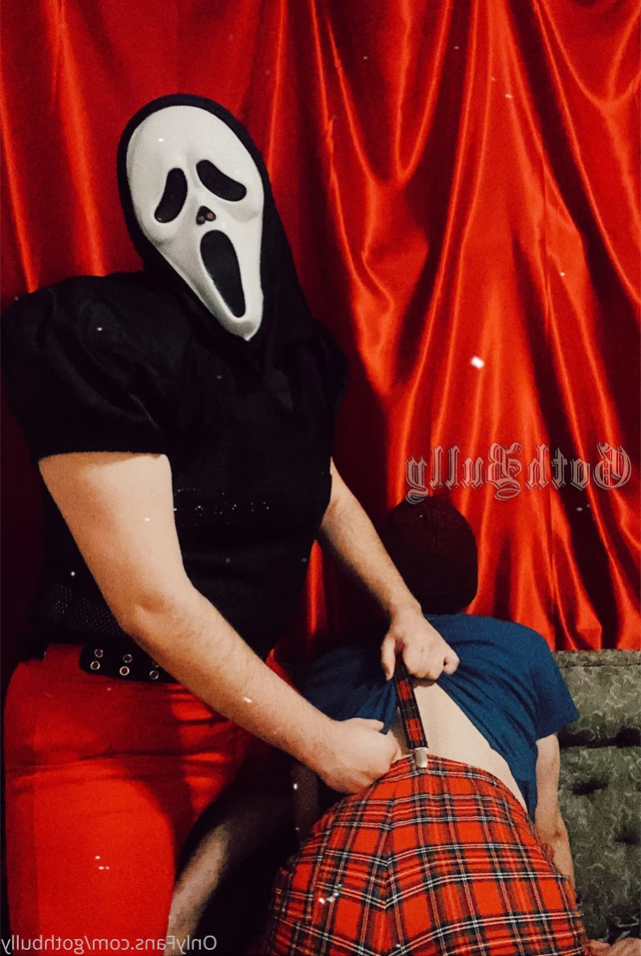 Goth Bully [ gothbully ] Onlyfans leaked photo 14375955 on Hotleaks.tv