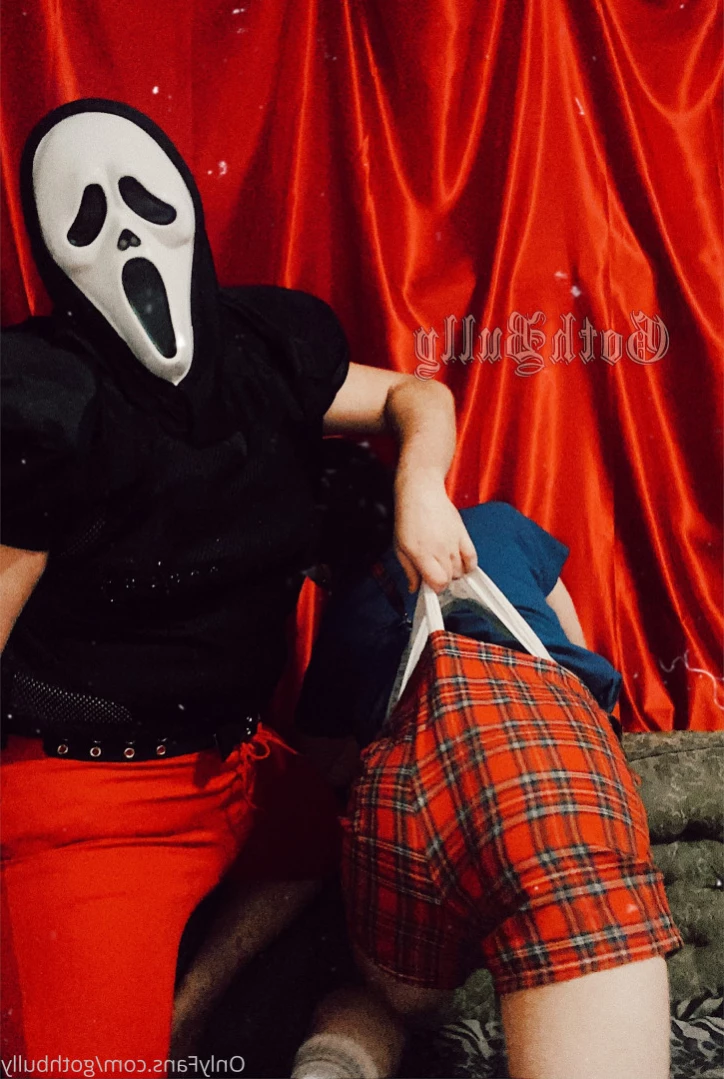 Goth Bully [ gothbully ] Onlyfans leaked photo 16096524 on Hotleaks.tv