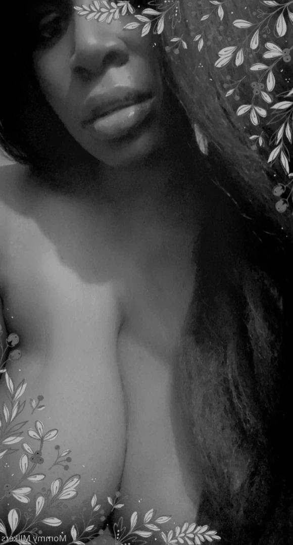 gothicblackfairy Onlyfans leaked photo 13893903 on Hotleaks.tv
