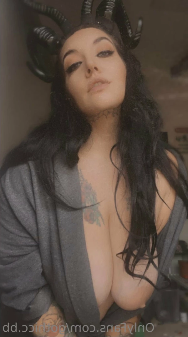 gothicc.bb Onlyfans leaked photo 11520310 on Hotleaks.tv