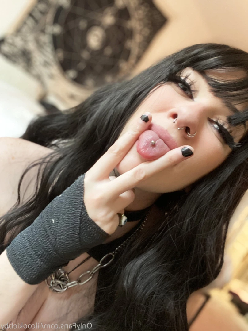 rae [ gothscumbag ] Onlyfans leaked photo 11519991 on Hotleaks.tv