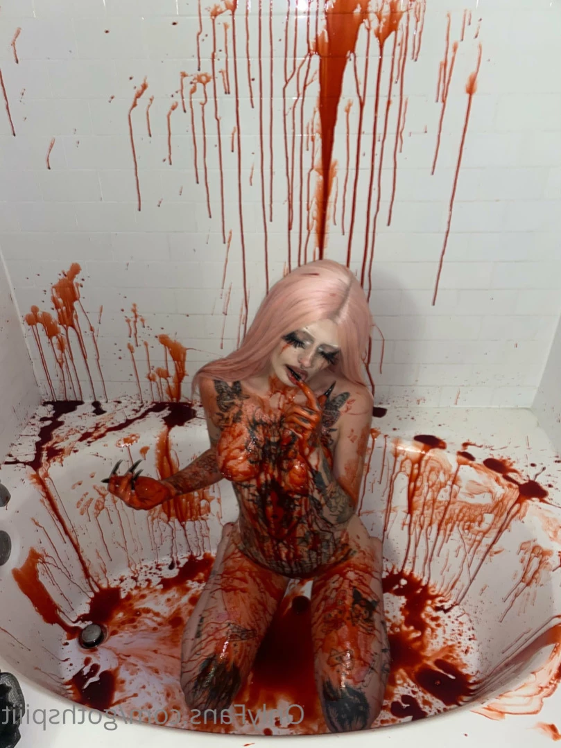 Goth Spit [ gothspiiit ] Onlyfans leaked photo 11519254 on Hotleaks.tv