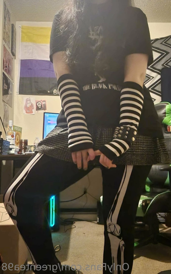 Tea [ greentea98 ] Onlyfans leaked photo 11522852 on Hotleaks.tv