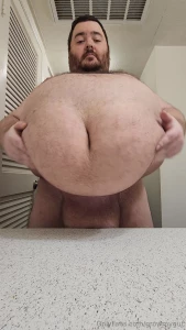 18476255