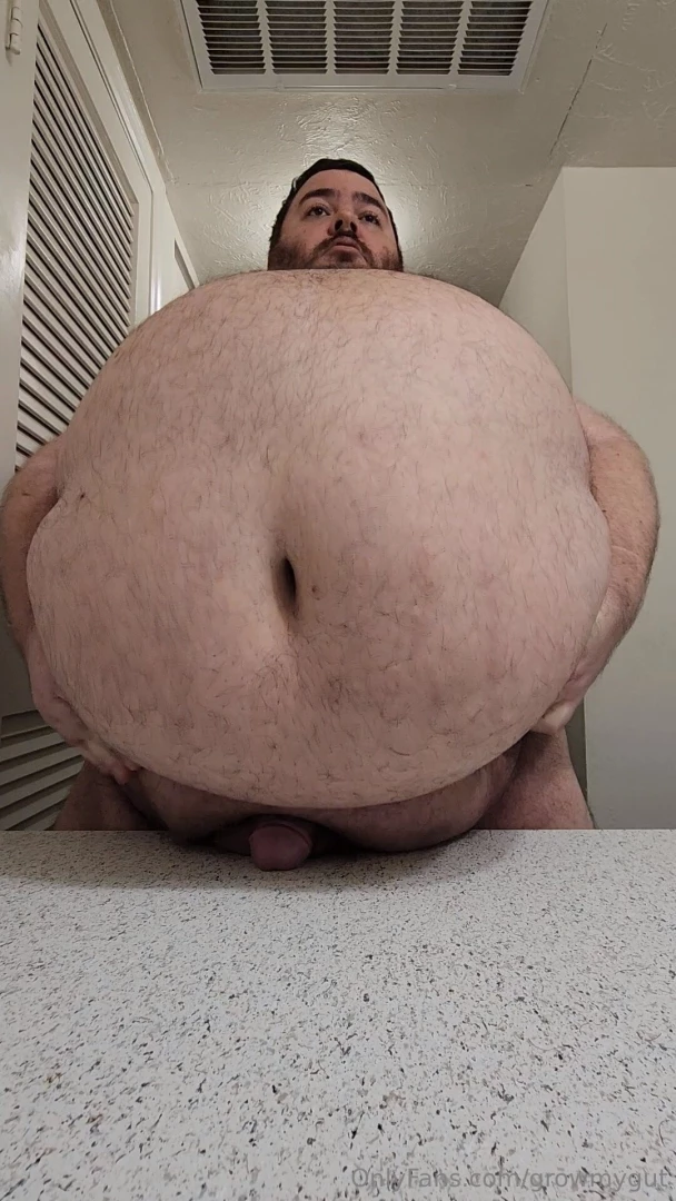 John [ growmygut ] Onlyfans leaked photo 18476257 on Hotleaks.tv