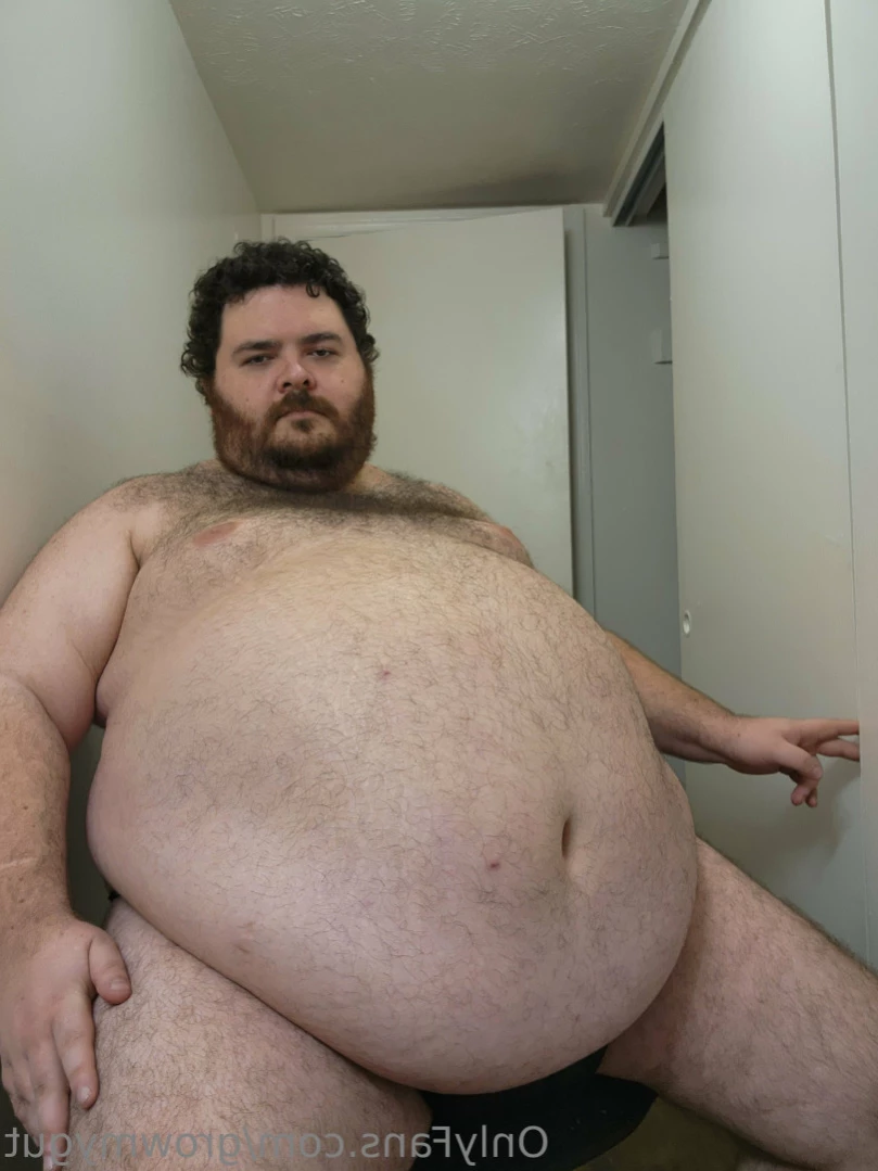 John [ growmygut ] Onlyfans leaked photo 11522557 on Hotleaks.tv