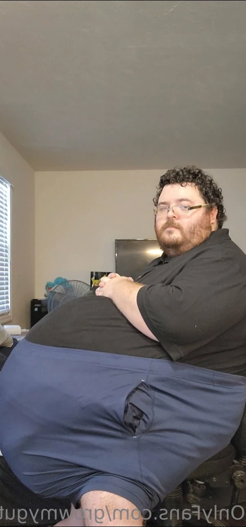John [ growmygut ] Onlyfans leaked photo 11522569 on Hotleaks.tv