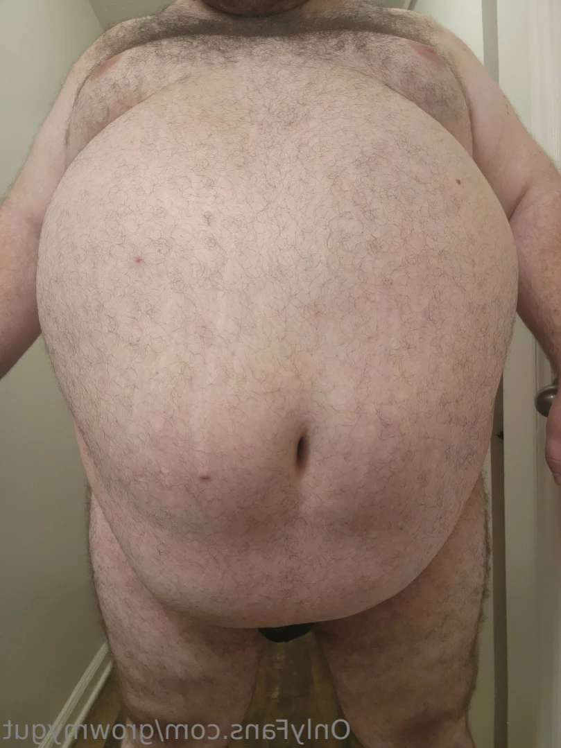 John [ growmygut ] Onlyfans leaked photo 11662117 on Hotleaks.tv