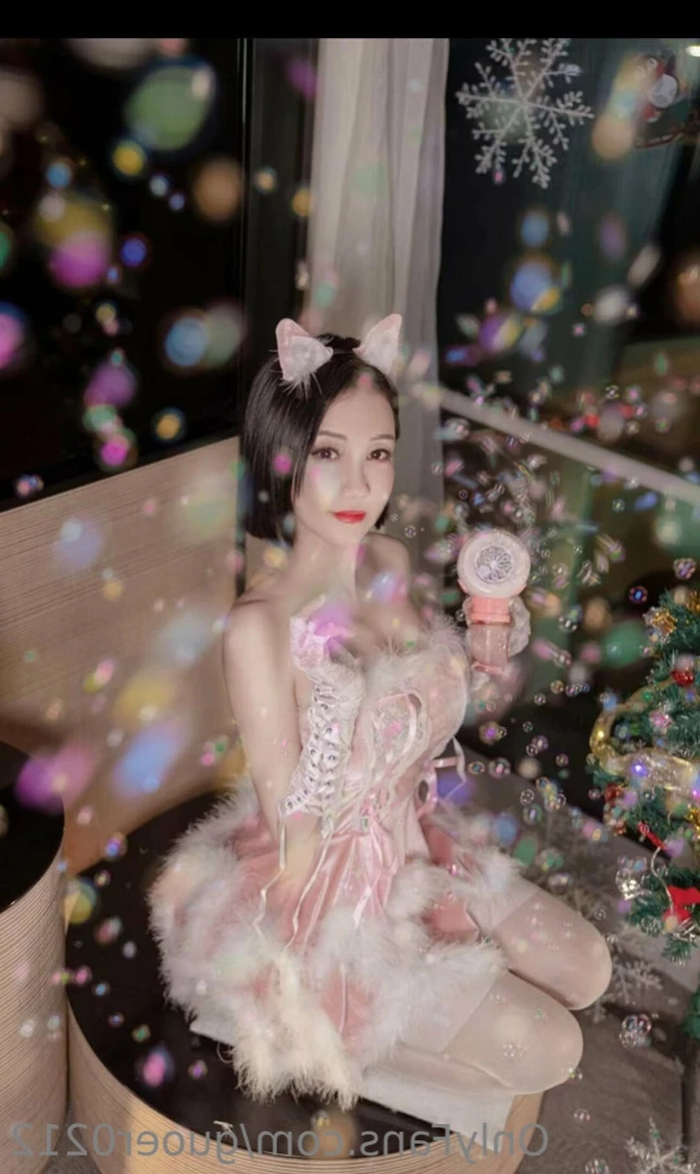 guoervictoria [ guoer0212 ] Onlyfans leaked photo 11671310 on Hotleaks.tv