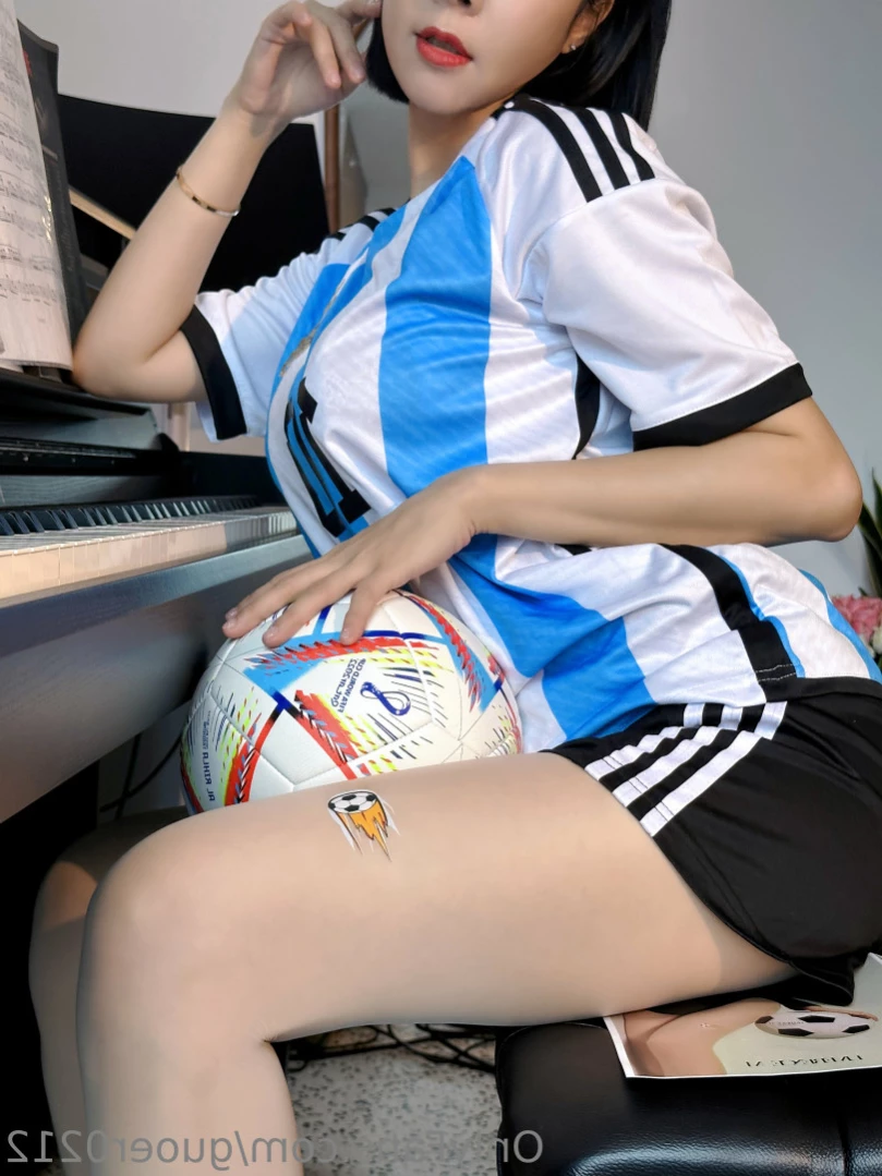 guoervictoria [ guoer0212 ] Onlyfans leaked photo 12466974 on Hotleaks.tv