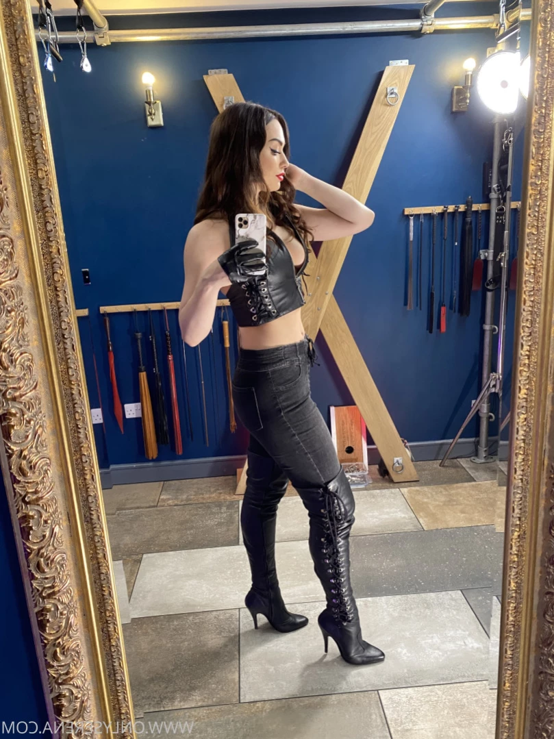Gynarchy Goddess [ gynarchygoddess ] Onlyfans leaked photo 11764384 on Hotleaks.tv