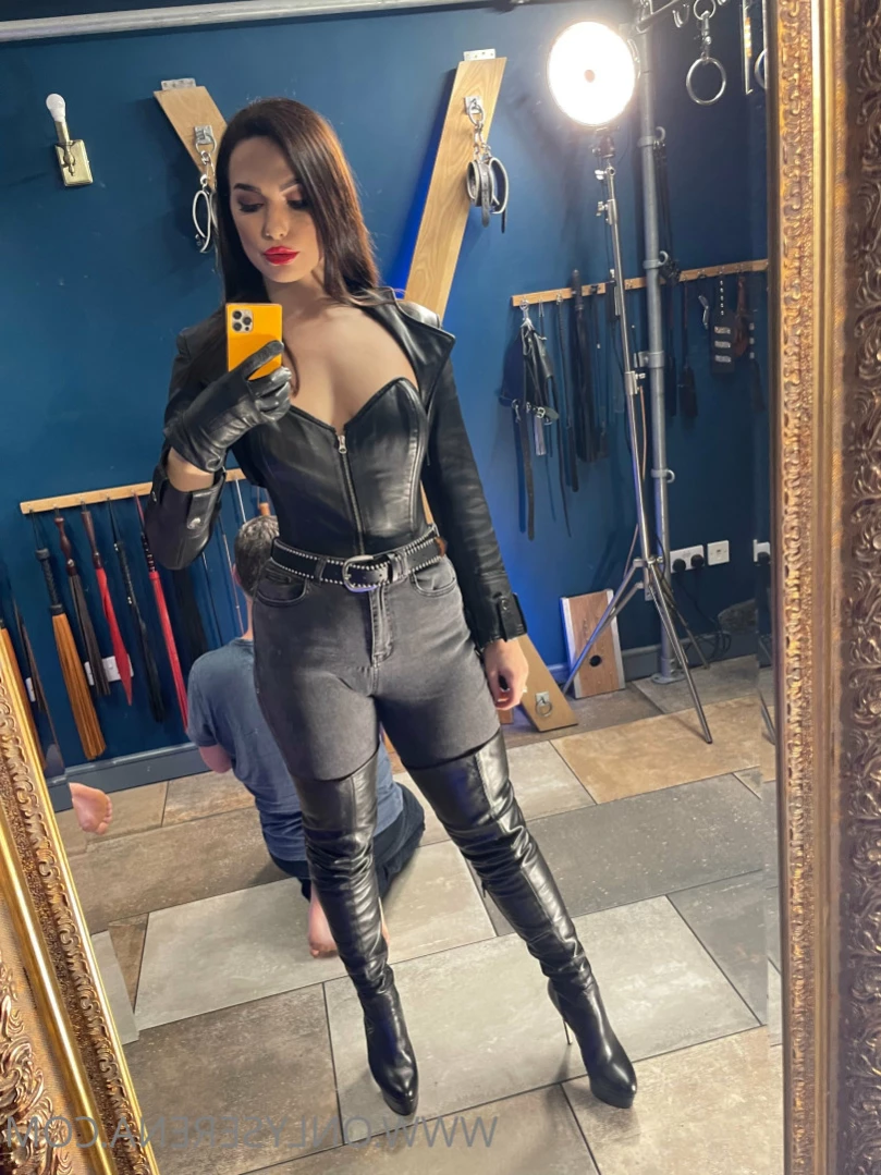 Gynarchy Goddess [ gynarchygoddess ] Onlyfans leaked photo 13623341 on Hotleaks.tv