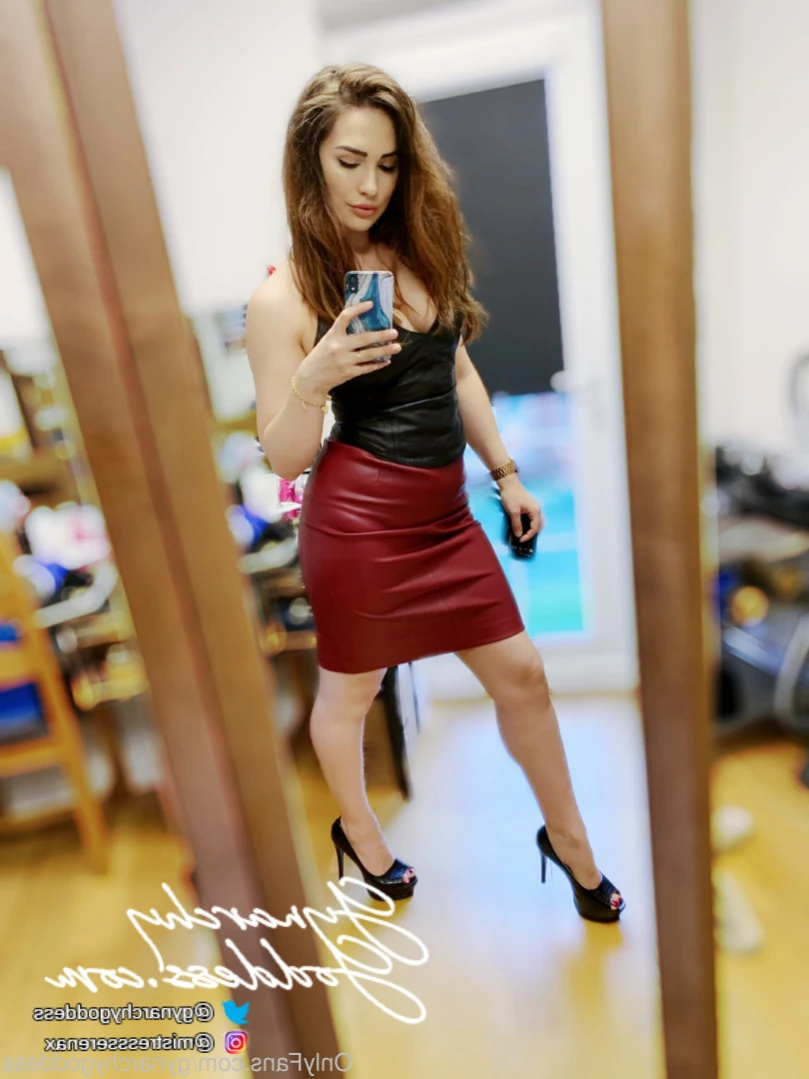 Gynarchy Goddess [ gynarchygoddess ] Onlyfans leaked photo 16125978 on Hotleaks.tv