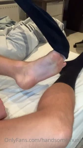 Handsome Hunk [ handsome-hunk ] Onlyfans leaked video 11499344 on Hotleaks.tv