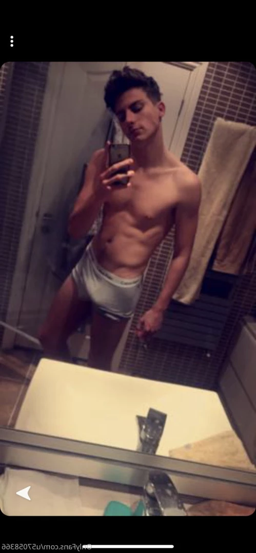 Handsome Hunk [ handsome-hunk ] Onlyfans leaked photo 13355865 on Hotleaks.tv