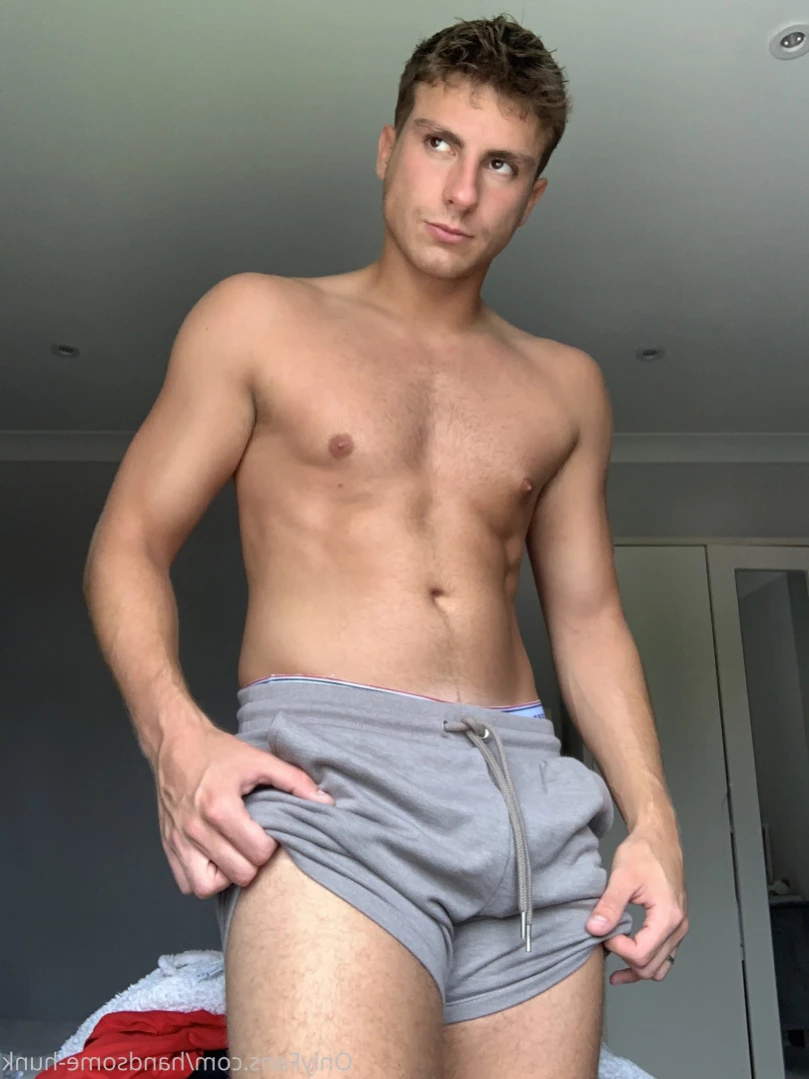Handsome Hunk [ handsome-hunk ] Onlyfans leaked photo 14293034 on Hotleaks.tv
