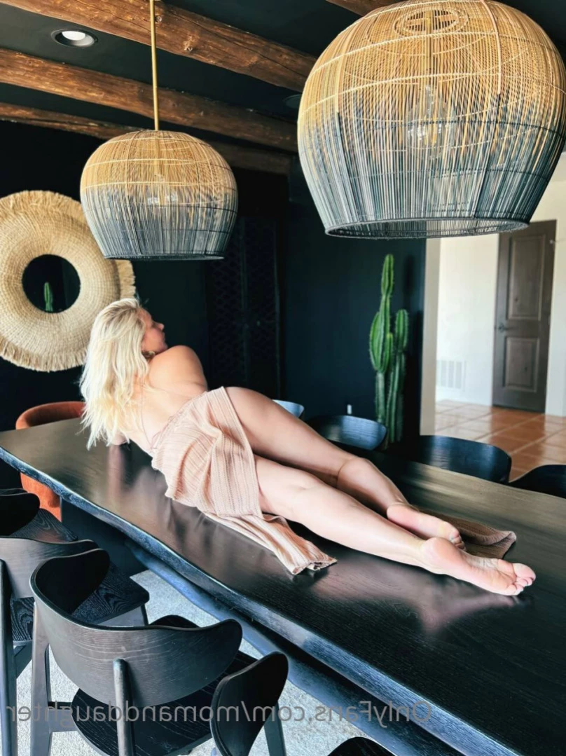 😈 ONLINE NOW 🤫 [ hannahandsuzie ] Onlyfans leaked photo 14366106 on Hotleaks.tv
