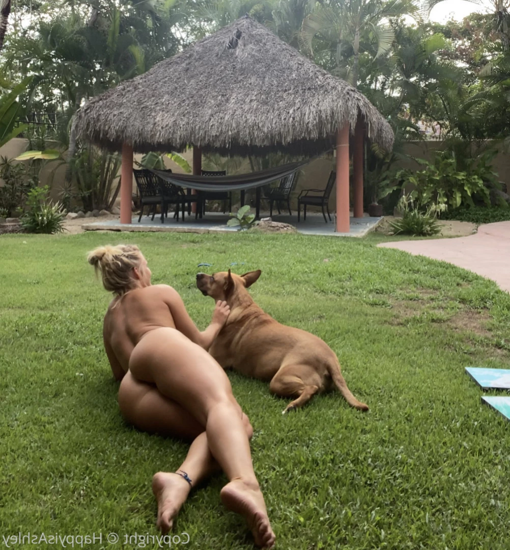 happyisashley Onlyfans leaked photo 11542634 on Hotleaks.tv