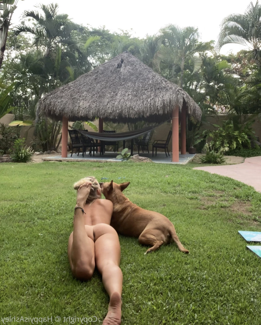 happyisashley Onlyfans leaked photo 15230394 on Hotleaks.tv
