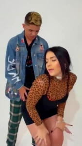 1694686