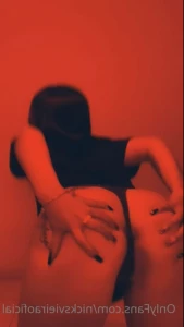 894156