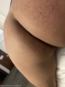 16324830