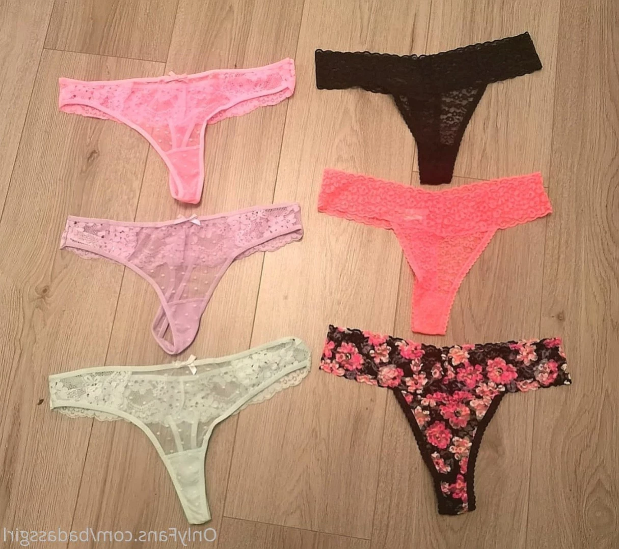 Holly Hart [ holly_hart_xx ] Onlyfans leaked photo 12901546 on Hotleaks.tv