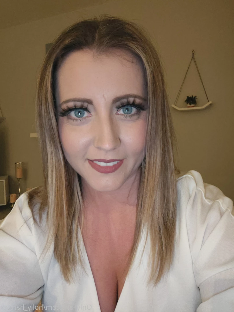 Holly Hart [ holly_hart_xx ] Onlyfans leaked photo 15937516 on Hotleaks.tv