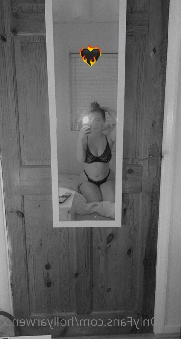 Holly [ hollyarwen.x ] Onlyfans leaked photo 15887822 on Hotleaks.tv