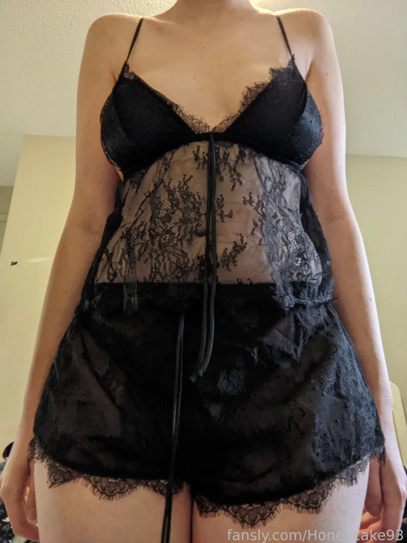 honeycake93 Onlyfans leaked photo 18494985 on Hotleaks.tv