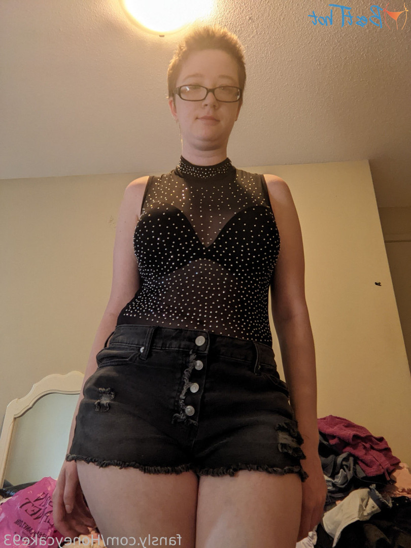 honeycake93 Onlyfans leaked photo 18506939 on Hotleaks.tv