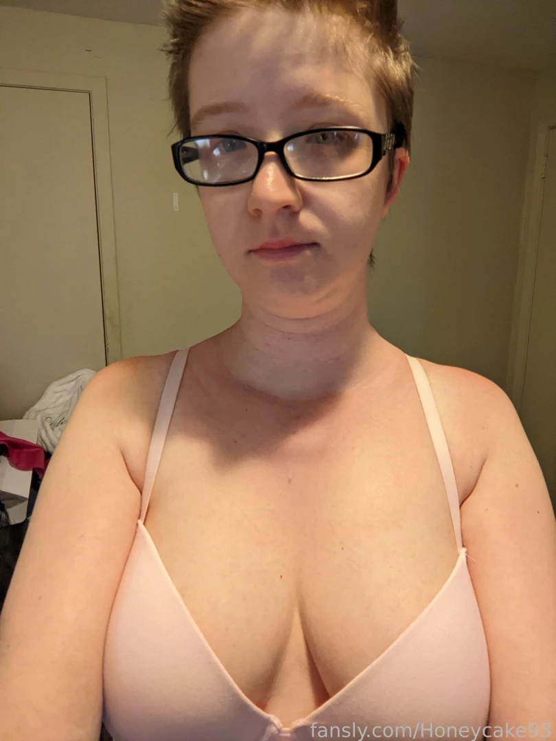 honeycake93 Onlyfans leaked photo 18508221 on Hotleaks.tv