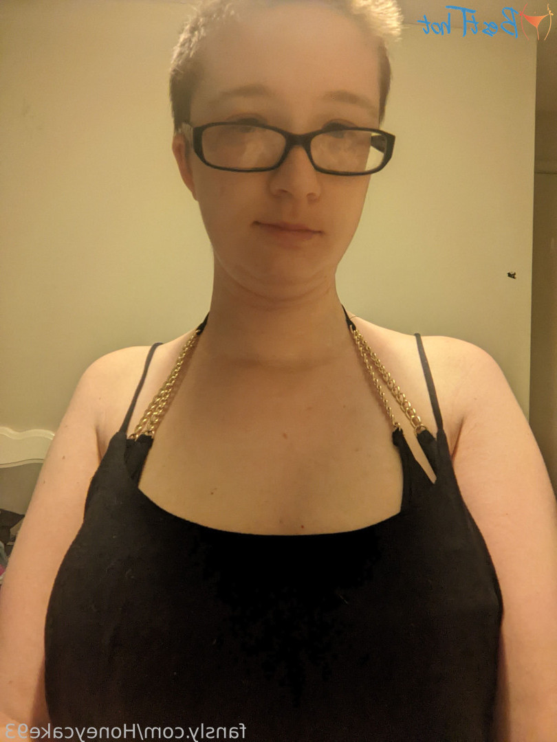 honeycake93 Onlyfans leaked photo 18518514 on Hotleaks.tv