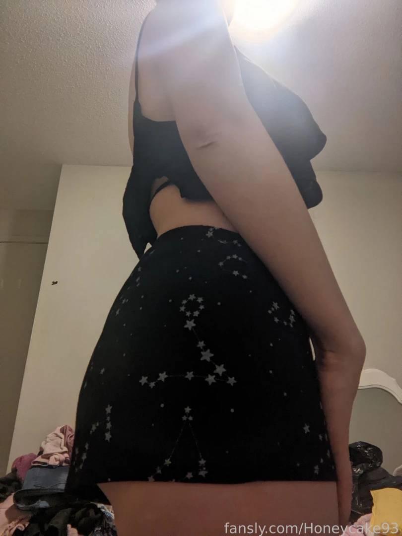 honeycake93 Onlyfans leaked photo 18518517 on Hotleaks.tv